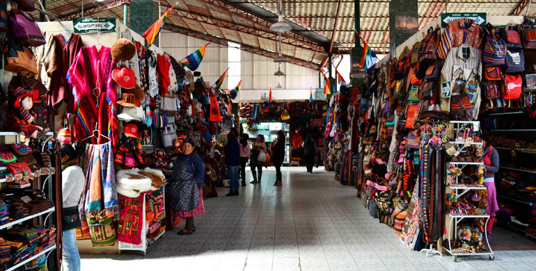 textile-market-cusco